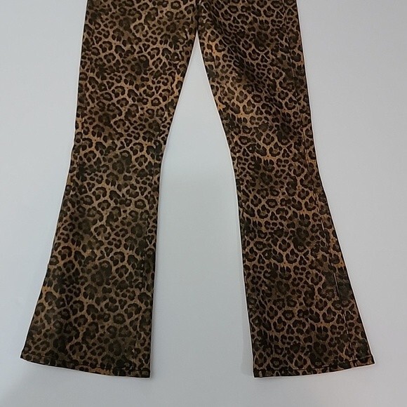 7 FOR ALL MANKIND High Waist Slim Kick Faux Leather Animal Print Jeans NWT sz 24 - Picture 3 of 11